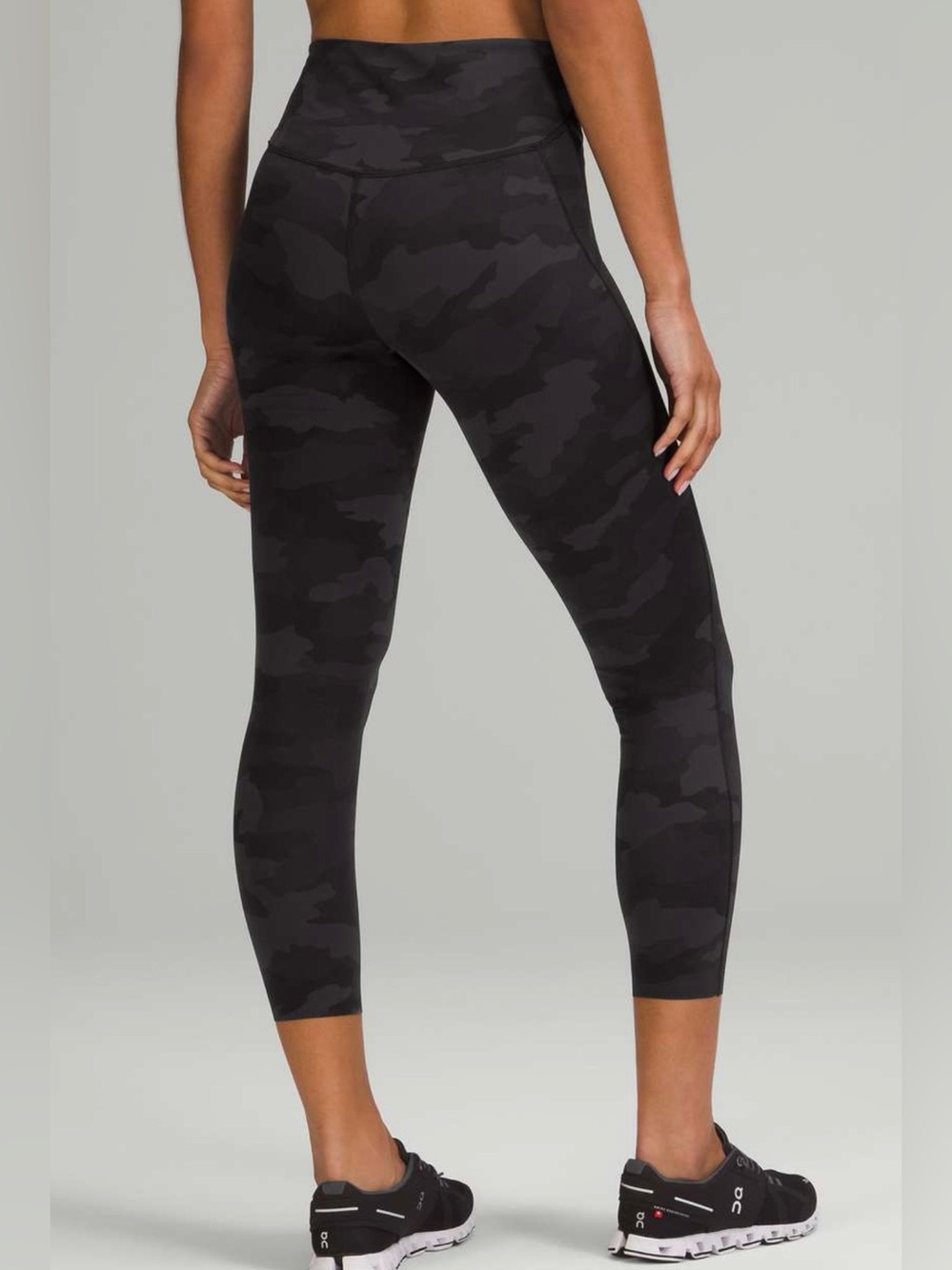 Lululemon Base Pace High-Rise Running Tight 25" W5DROS